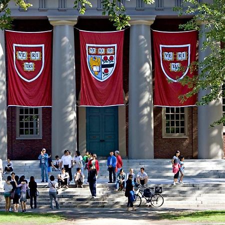 4 Bedroom Condo At Harvard Square And Harvard University Cambridge Exterior foto