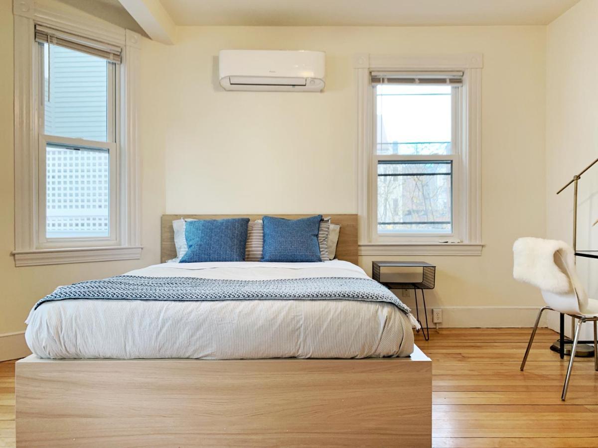 4 Bedroom Condo At Harvard Square And Harvard University Cambridge Exterior foto